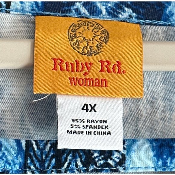 NWT Ruby Rd. Ladies Blue Abstract Summer Spring Scoop Neck Stretchy Blouse SZ 4X - Picture 5 of 9